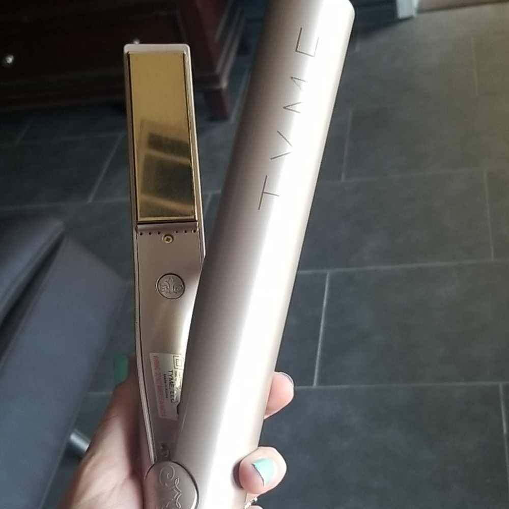 Tyme curling iron